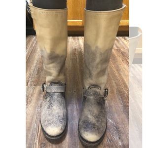 Frye ombre boots: read sizing description!